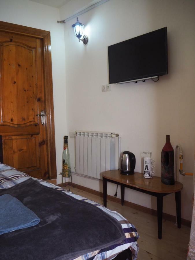 Jeki'S Apartment In Old Tbilisi Bagian luar foto